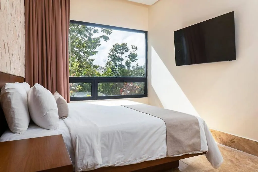 Villa Sam Chak: Exclusive Tulum Retreat with Private Pool and Concierge