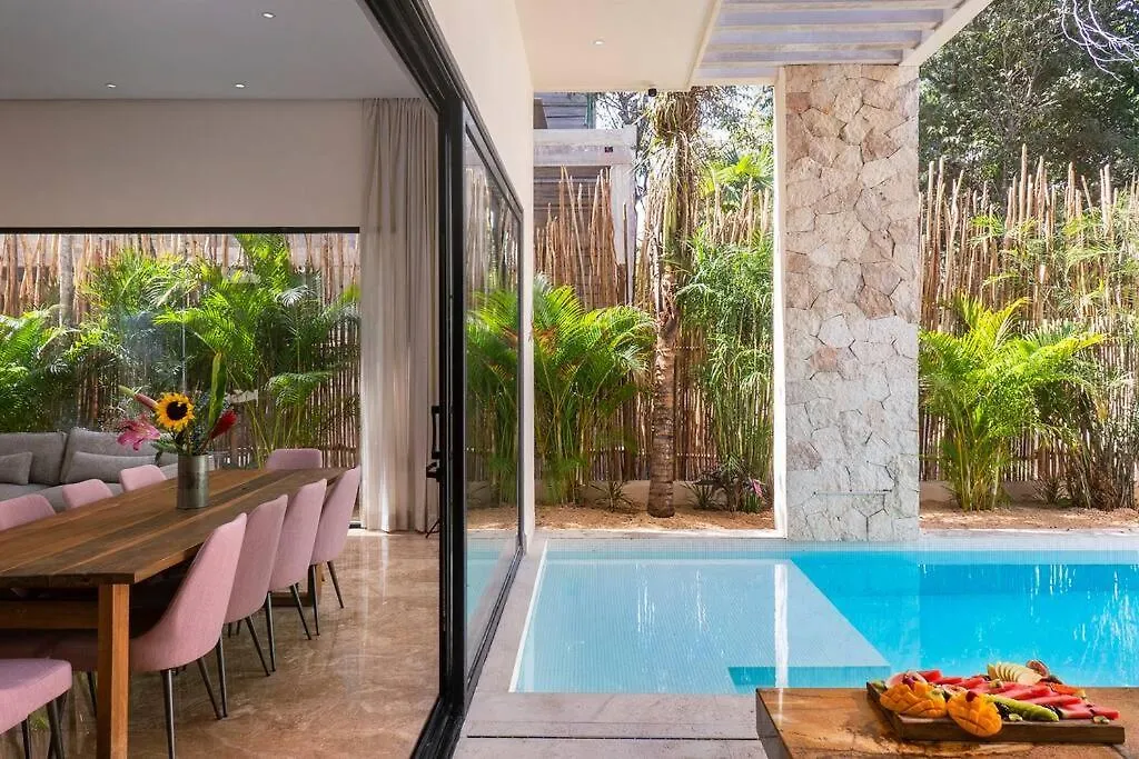 Villa Sam Chak: Exclusive Tulum Retreat with Private Pool and Concierge