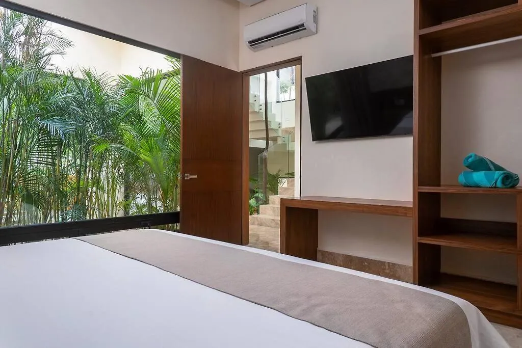Villa Sam Chak: Exclusive Tulum Retreat with Private Pool and Concierge