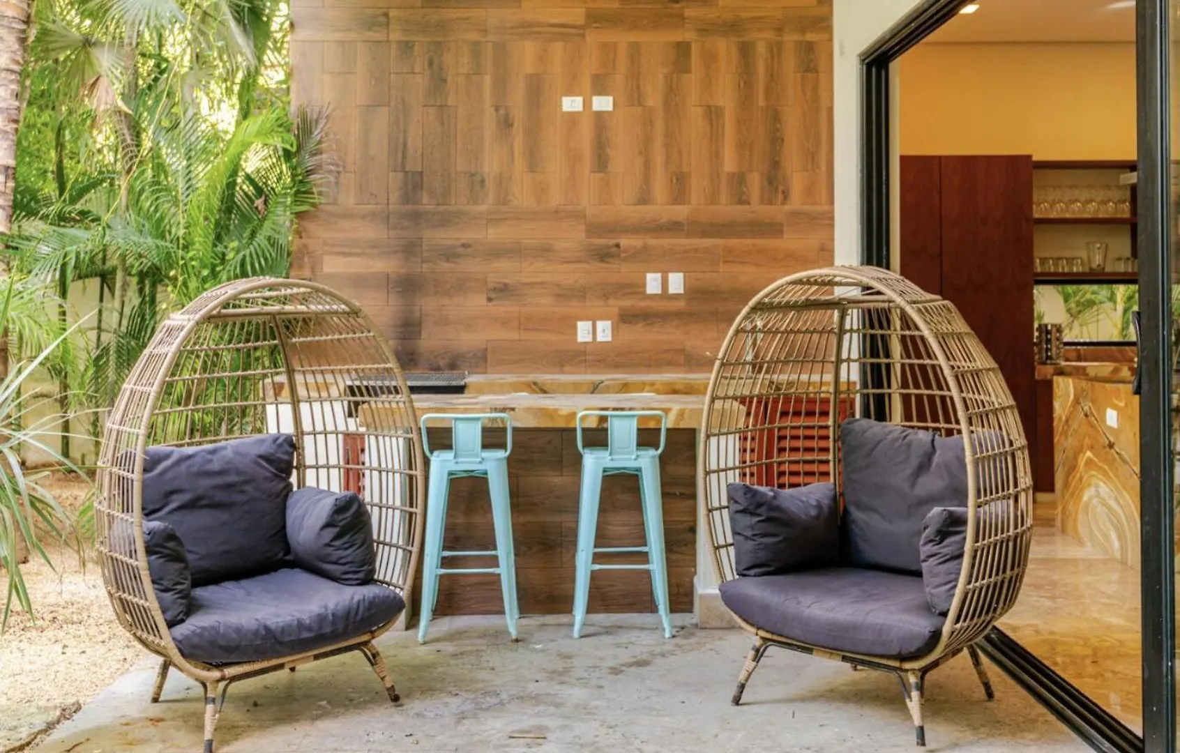 Villa Sam Chak: Exclusive Tulum Retreat with Private Pool and Concierge