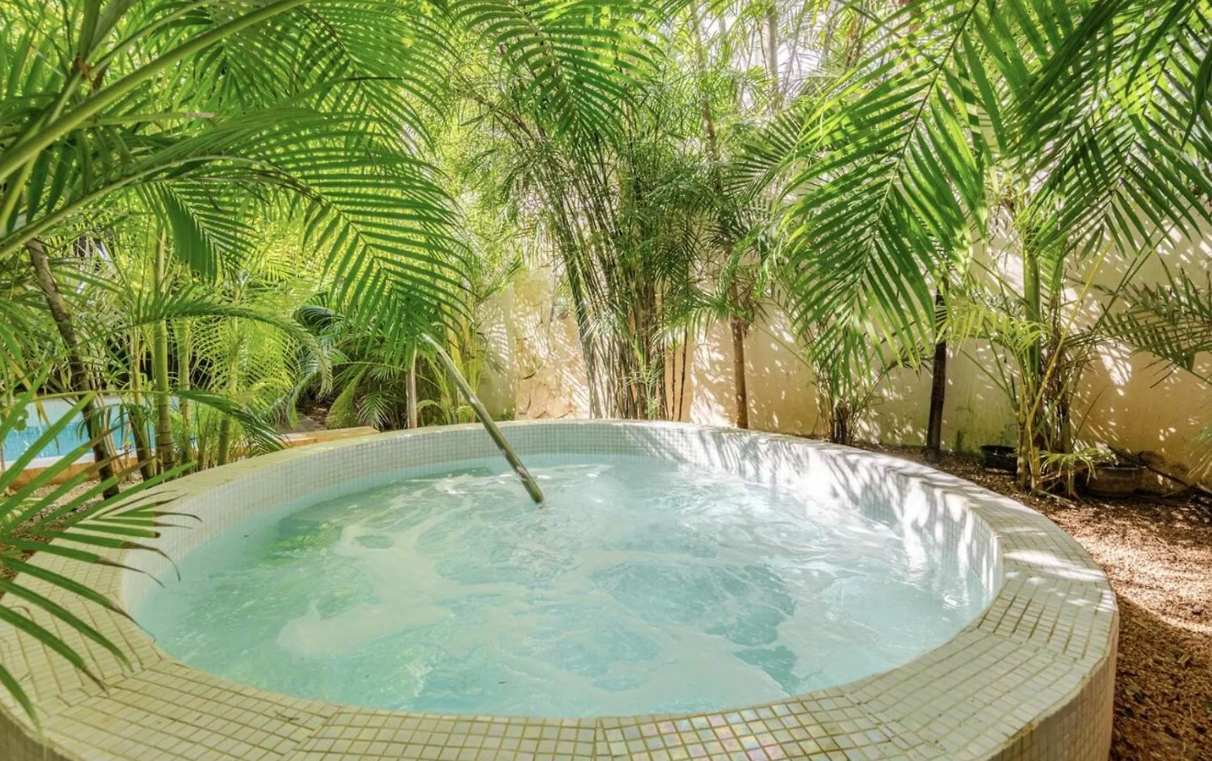 Villa Sam Chak: Exclusive Tulum Retreat with Private Pool and Concierge