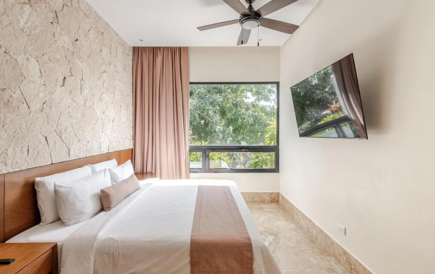 Villa Sam Chak: Exclusive Tulum Retreat with Private Pool and Concierge