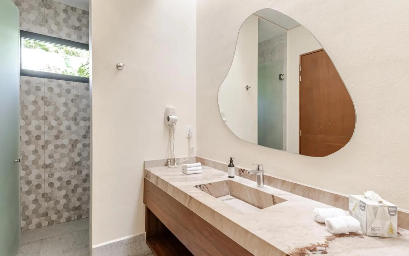 Villa Sam Chak: Exclusive Tulum Retreat with Private Pool and Concierge